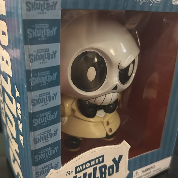 The Mighty Skullboy Army Vinyl Figure by DarkHorse Deluxe Limited Edition NRFB - Picture 6 of 7